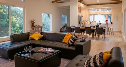 Secluded Healdsburg Sanctuary on 10 Private Acres with Vineyard