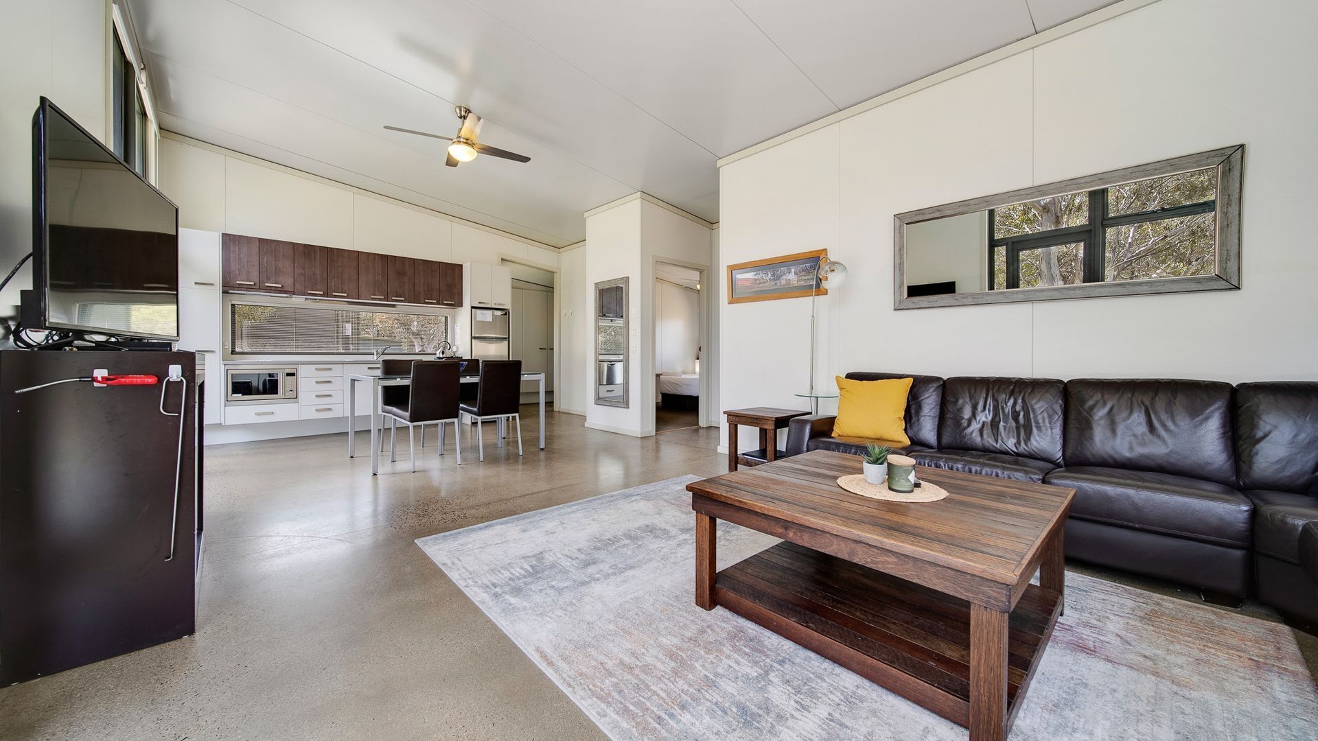 TV connectée, cheminée