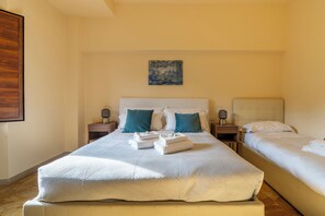 2 chambres, fer et planche à repasser, Wi-Fi gratuit, draps fournis