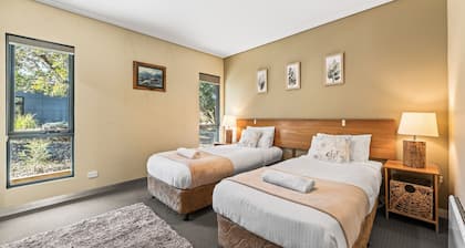 Kickenback Lodge - See Crackenback