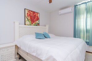 4 chambres, fer et planche à repasser, Wi-Fi gratuit, draps fournis