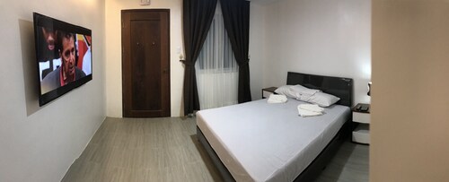 Mayumi Lodge, Perfekt für Paare. Gemütlich und nett! Schnelles Internet