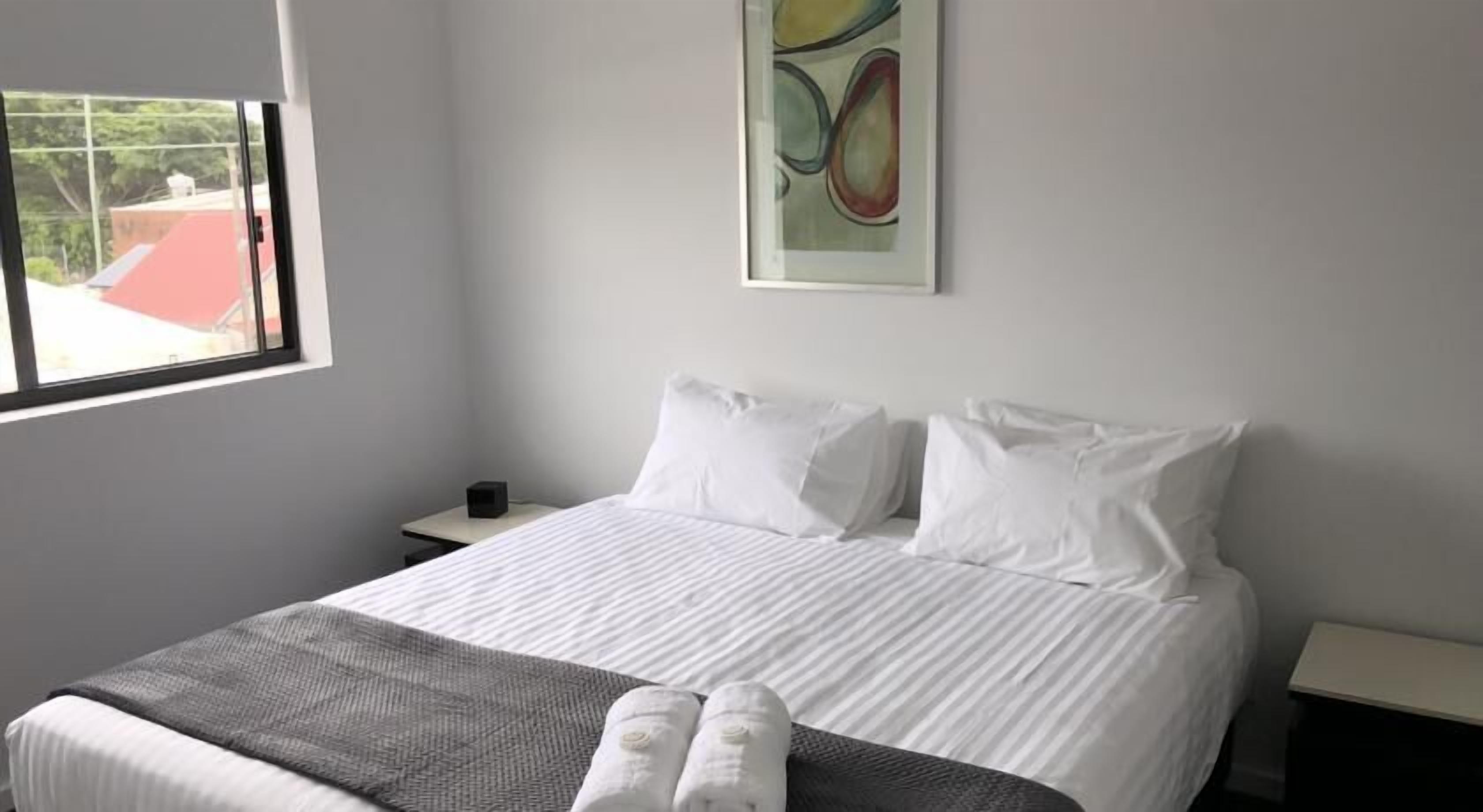 公寓, 2 间卧室, 双浴室 | 2 多间卧室、办公桌、笔记本电脑工作区、隔音