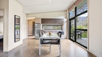 Ecocrackenback 15 'Sustainable chalet close to the slopes.'