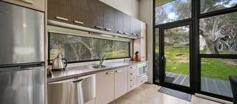 Ecocrackenback 19 'Sustainable chalet close to the slopes.'