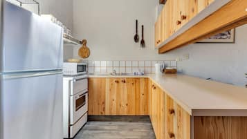 Fridge, microwave, oven, toaster