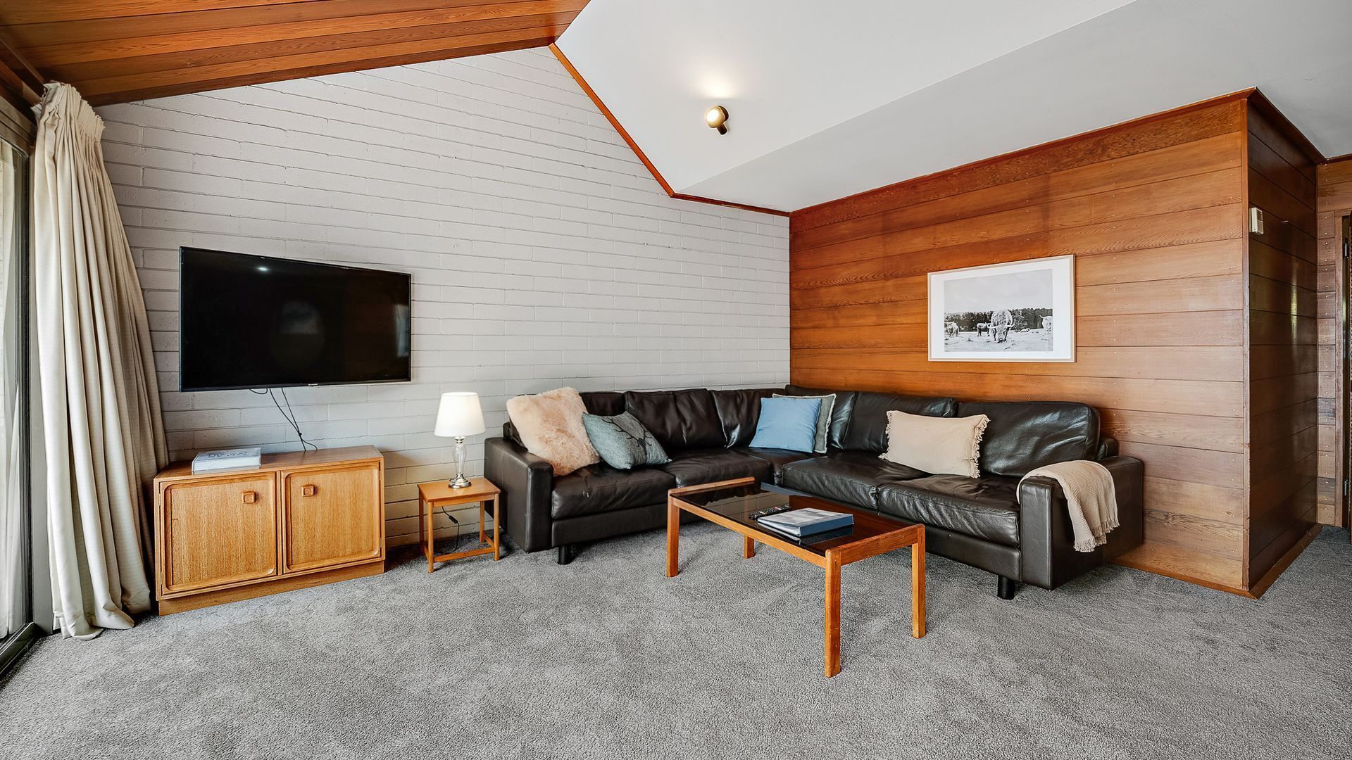 Smart TV, DVD player