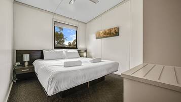 2 sovrum, strykjärn/strykbräda, wi-fi och sängkläder