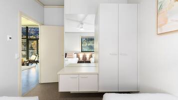 2 soverom, strykejern/-brett, wi-fi og sengetøy