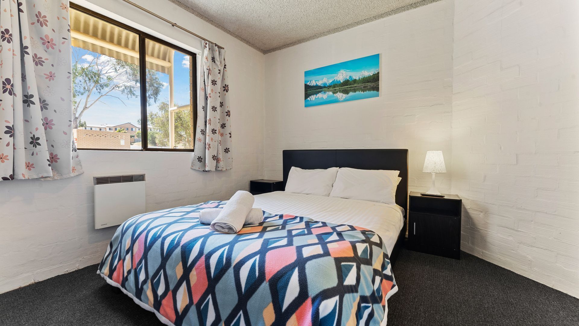 3 slaapkamers, een strijkplank/strijkijzer, wifi, beddengoed