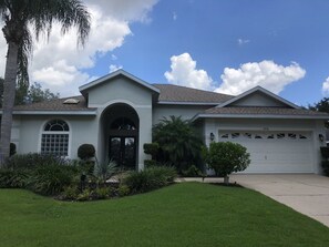 Comfort House, Multiple Beds, Non Smoking, Golf View | 3 bedrooms, individually decorated, individually furnished - Southern Dunes Golfing Resort (Haines City)