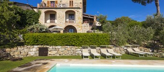 SIMONA STUDIO  WITH PRIVATE GARDEN AND STUNNING VIEW