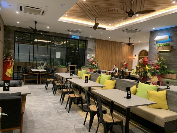 Restaurant - Spring Season Hotel (Muar)