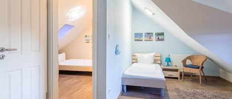 3 chambres, lit parapluie, Wi-Fi, draps fournis
