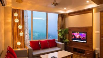 32-inch LED TV with satellite channels, TV