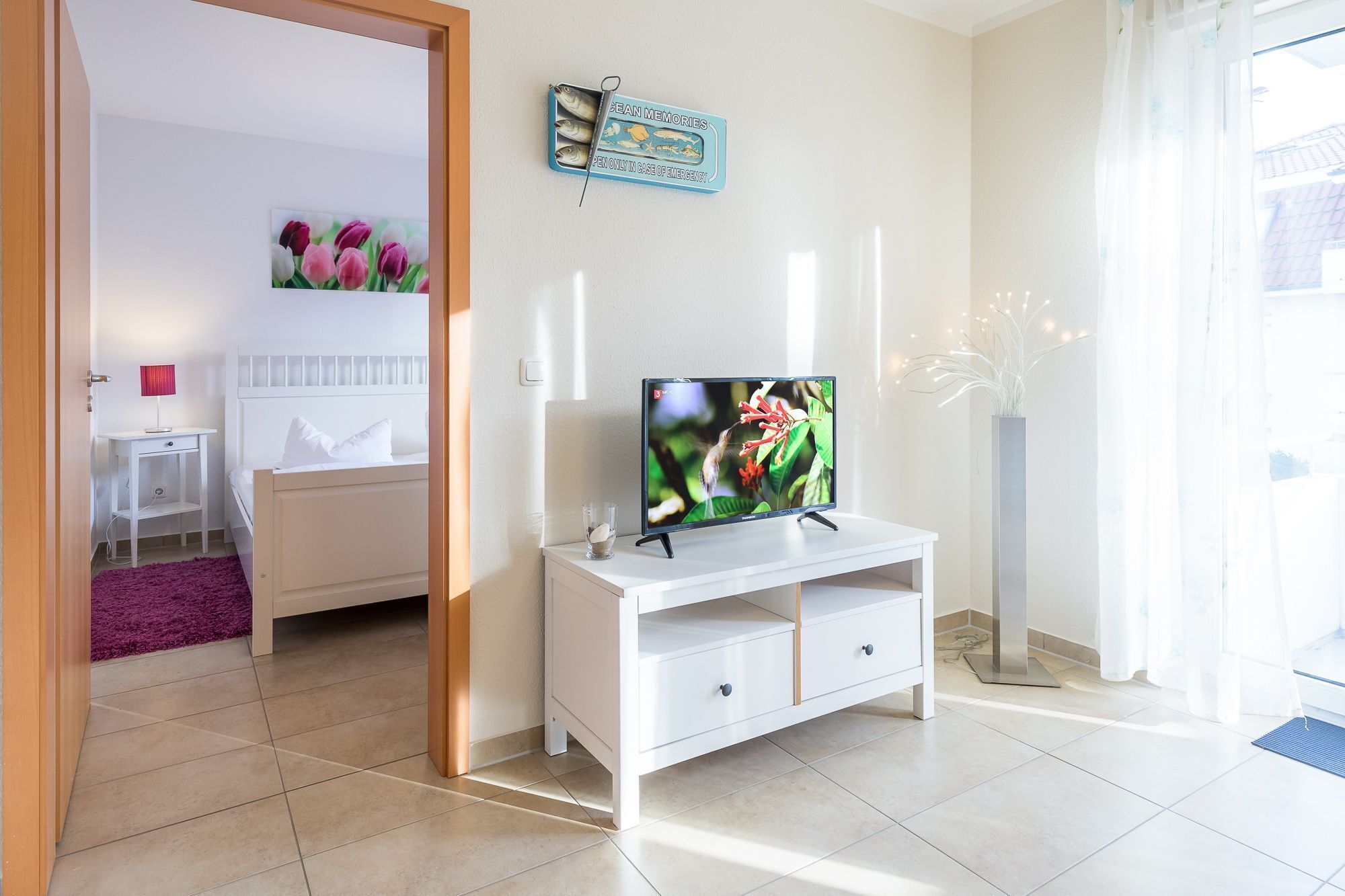 2 bedrooms, bed sheets