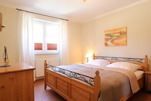 2 Schlafzimmer, Bügeleisen/Bügelbrett, WLAN, Bettwäsche