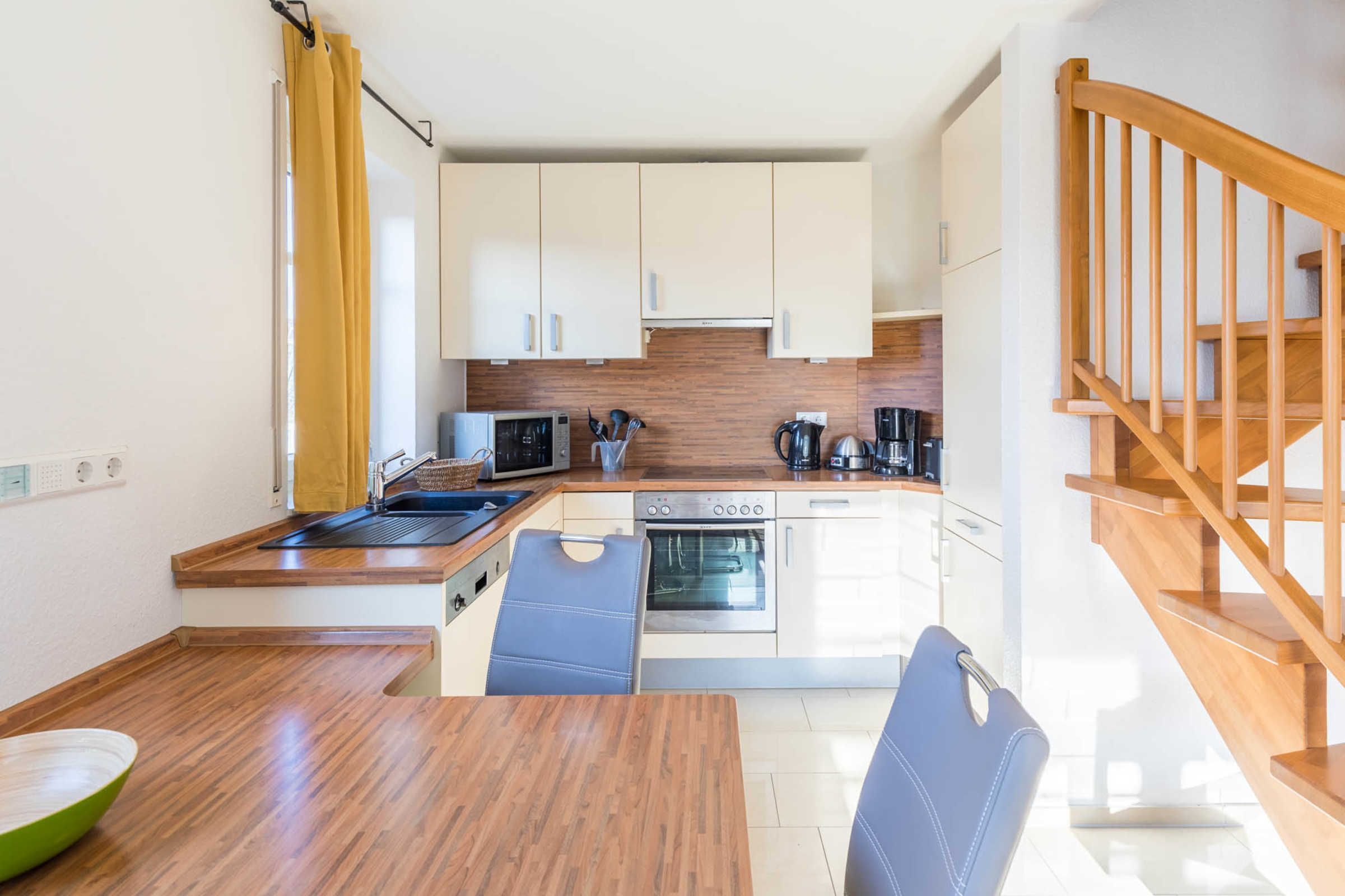 Kühlschrank, Mikrowelle, Geschirrspüler