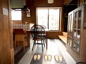 House (East)