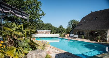 GITE CON ENCANTO, CERCA DE DORDOGNE Y ROCAMADOUR, PISCINA CLIMATIZADA, HAMMAM, CARDIO