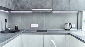 Fridge, microwave, stovetop, cookware/dishes/utensils