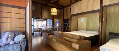 House (West) | Individually decorated, individually furnished, blackout drapes