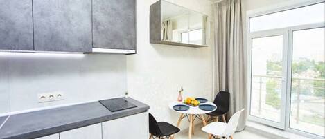 Fridge, microwave, stovetop, paper towels