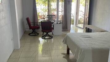 1 makuuhuone, ilmainen Wi-Fi, vuodevaatteet