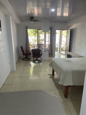 1 Schlafzimmer, kostenloses WLAN, Bettwäsche