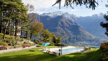 Piscine extérieure, piscine chauffée
