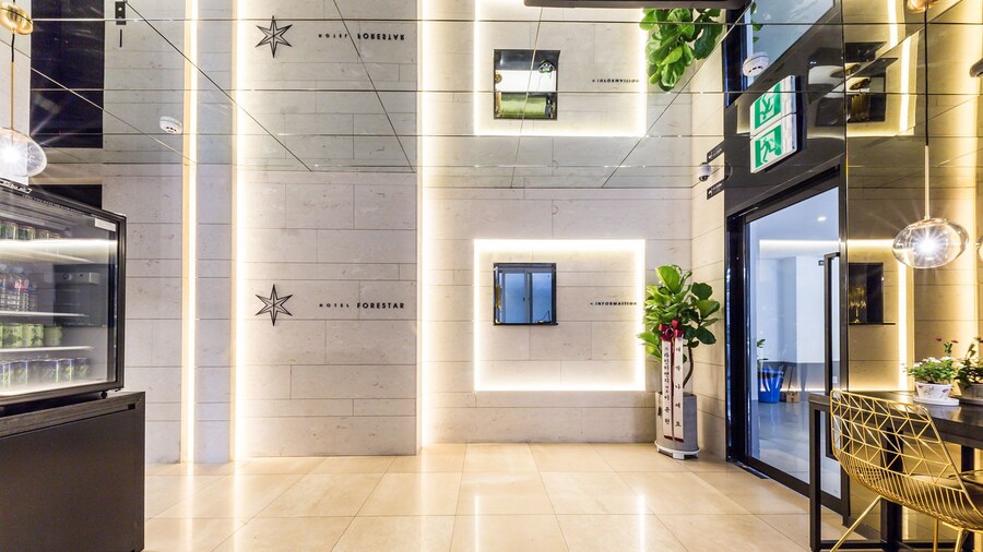 HOTEL FORESTAR Sinchon