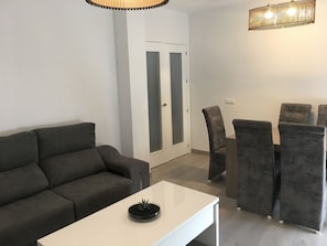 Interior - 3 bedroom apartment in the center of Ronda. Free parking and wifi (Ronda)