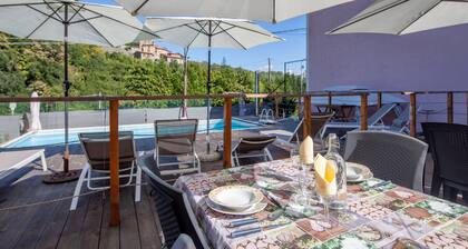 B&B Lunigiana und Cinque Terre: Schwimmbad, Wellness, köstliche Abendessen.