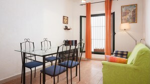 Unclassified image, 5 of 17, button - HOUSE IN THE HEART OF TOSSA (Tossa de Mar)