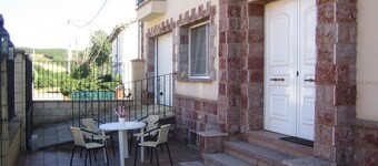 Find the rest and peace you need at Casa Doña Julia in Valdealcón