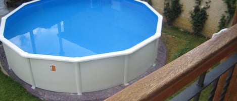 Utomhuspool