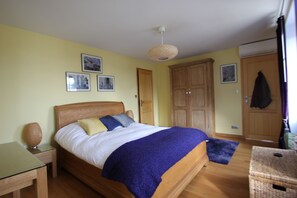 5 chambres, fer et planche Ă repasser, lit parapluie, Wi-Fi gratuit