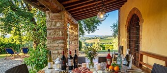 Charmante Villa mit Pool in Chianti-Weinbergen mit Klimaanlage, near Florence