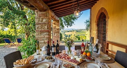 Villa Carmignani, your home in Tuscany: exlusive use of villa, grounds and pool.