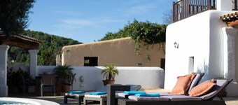 Cozy finca uima-allas, tennis ja jalkapallokenttä - Can Gat Ibiza 