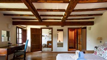 5 chambres, fer et planche Ă repasser, Wi-Fi, draps fournis