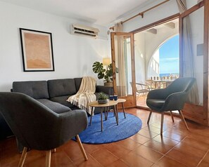 TV - Holiday Apartment “Apartamento en Arenal Castell” with Wi-Fi, A/C, Pool, Terrace & Garden (Es Mercadal)