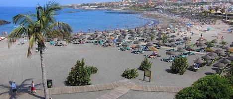 Vlak bij het strand