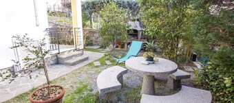 Pomonte La Posta large outdoor spaces and parking a few steps from the beach