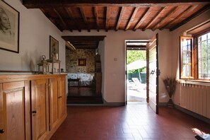 Interior - Casa Paola, a few kilometers far from Versilia's sea.. (Camaiore)