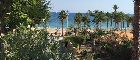 Beach nearby, beach towels