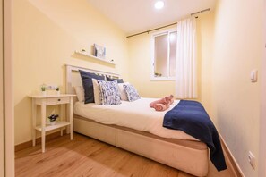 3 室のベッドルーム、WiFi (無料)