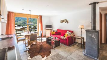 Apartemen Klasik, Bebas Asap Rokok, pemandangan gunung (Matterhorn View Apartment Zermatt) | Dapur pribadi | Lemari es, oven, kompor, dan mesin pencuci piring