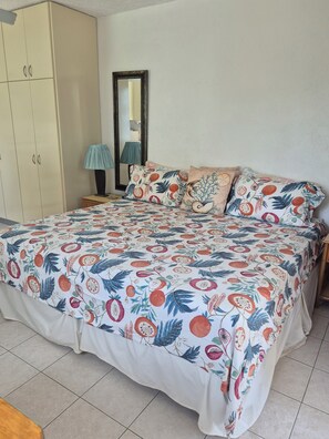 In-room safe, iron/ironing board, free WiFi, bed sheets