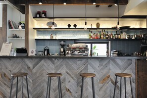Bar (on property) - KAISU - Hostel (Tokyo)
